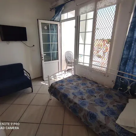 Paschalia Sea View Apartment *