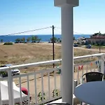 Paschalia Sea View Apartment *