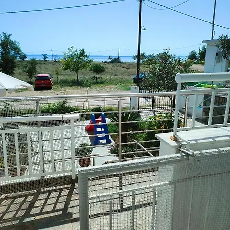 公寓 Paschalia Sea View