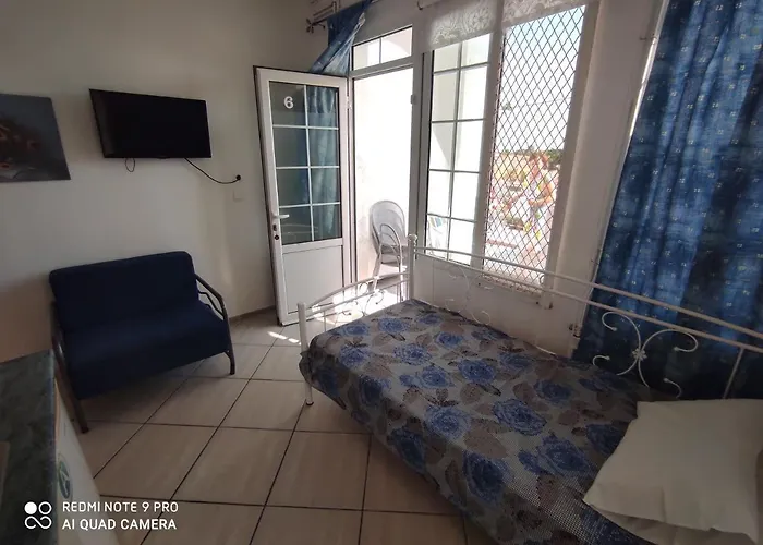 Paschalia Sea View Apartment *