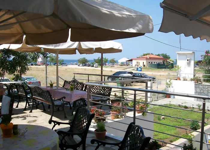 Paschalia Sea View Apartment *