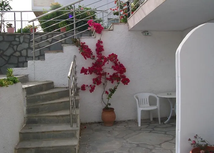 Paschalia Sea View Apartment Psakoudia